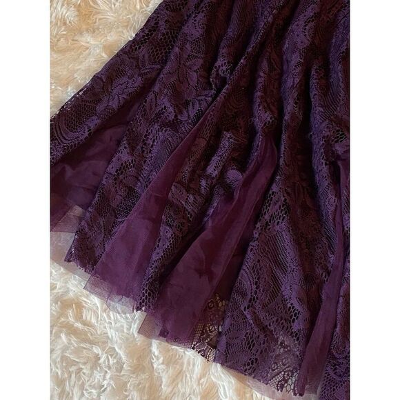 Candalite SZ S Woman’s Beautiful Dark Plum Purple Lace And Twill Dress - Picture 6 of 9
